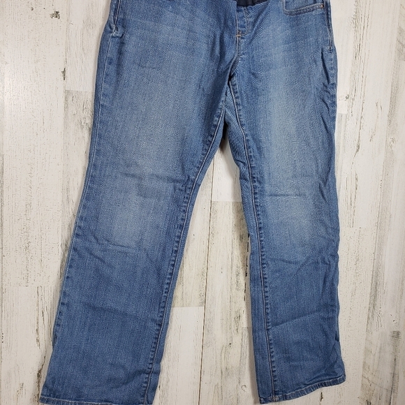 Old navy stretch maternity jeans size 10 short - Picture 3 of 10